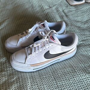Women’s Nike court legacy sneakers